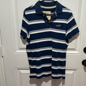 Hollister polo shirt size medium